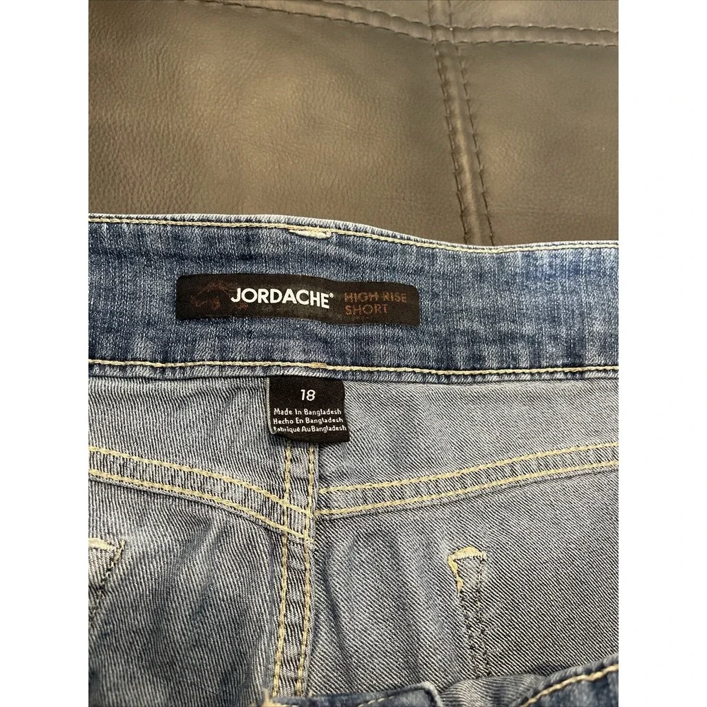 Jordache pulling front